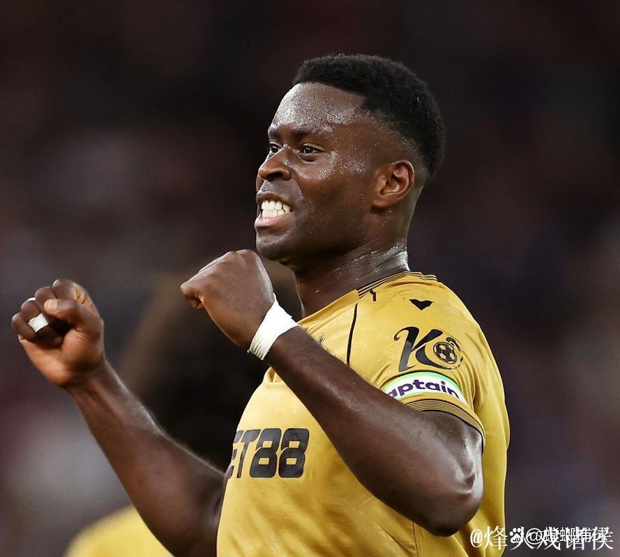 与利物浦拜仁竞争!跟队:曼城正式将格伊列为中卫补强目标 与利物浦拜仁竞争!跟队:曼城正式将格伊列为中卫补强目标